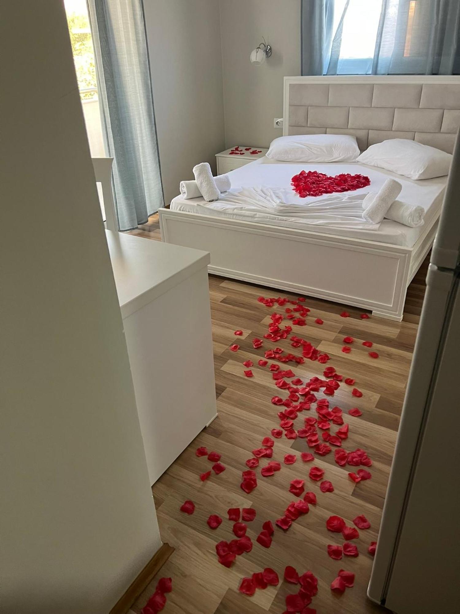 Dream Hotel Ксаміл Екстер'єр фото